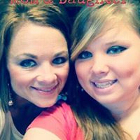 Andrea Rhodes Photo 28