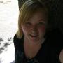 Julia Gardner Photo 12