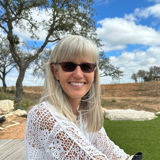 Theresa Lyons Photo 39
