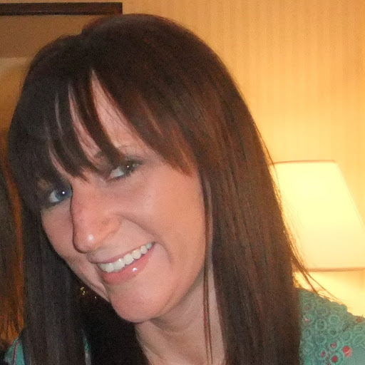 Kerri Reynolds Photo 41