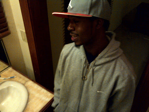 Roderick Robinson Photo 30