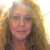 Angela Riddle Photo 37
