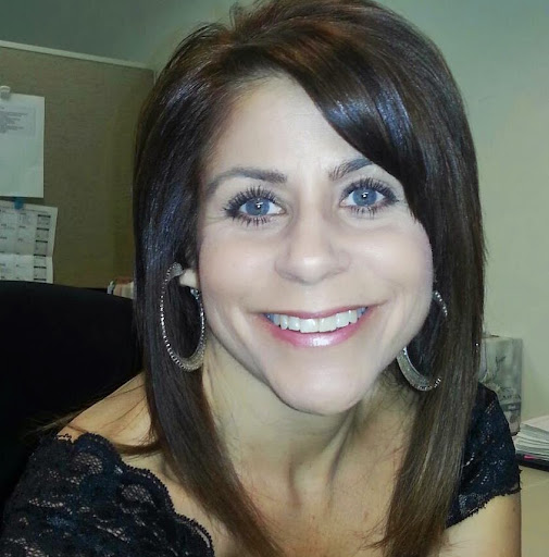 Karen Vasquez Photo 32