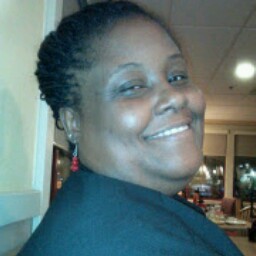 Renee Nixon Photo 6