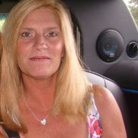 Traci Jenkins Photo 27