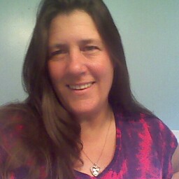 Debbie Comstock Photo 9