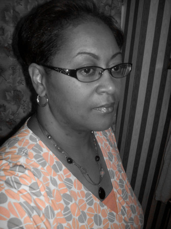 Teresa Perry Photo 36