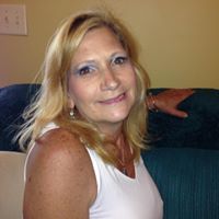 Alison Vickers Photo 6