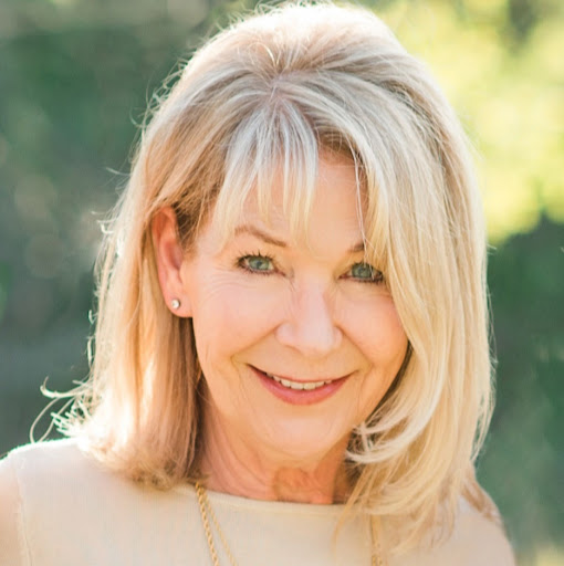 Anne Johnson Photo 20