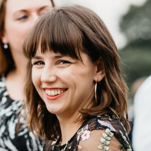 Erin Harding Photo 35