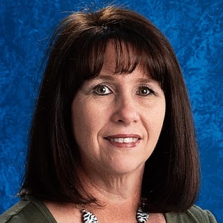 Tracy Howell Photo 19
