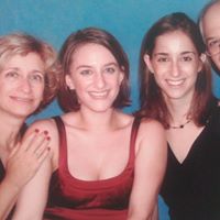 Melissa Kahn Photo 20