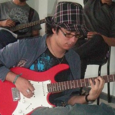 Daniel Guerrero Photo 25