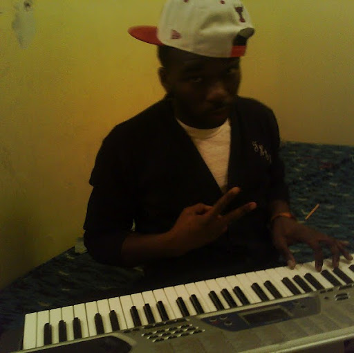 Darnell Hudson Photo 7
