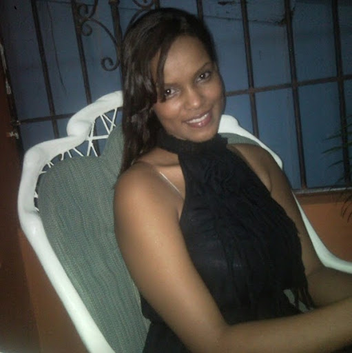 Isabel Gonzalez Photo 43