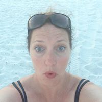 Laura Mcginness Photo 7