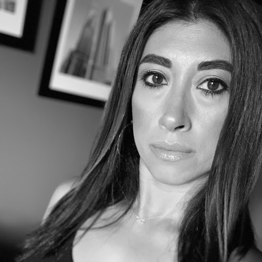 Yolanda Salinas Photo 33