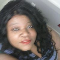 Linda Griggs Photo 30