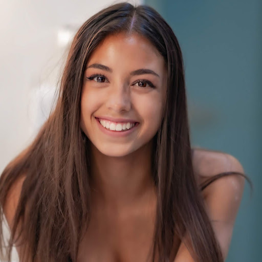 Vanessa Wentzel Photo 4