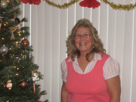 Lori Vasquez Photo 32