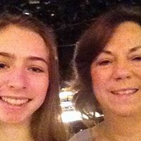 Faye Schultz Photo 7