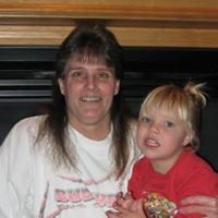 Heidi Gilbert Photo 31