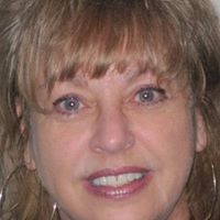 Donna Donahue Photo 16