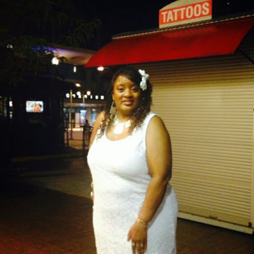Regina Robinson Photo 39