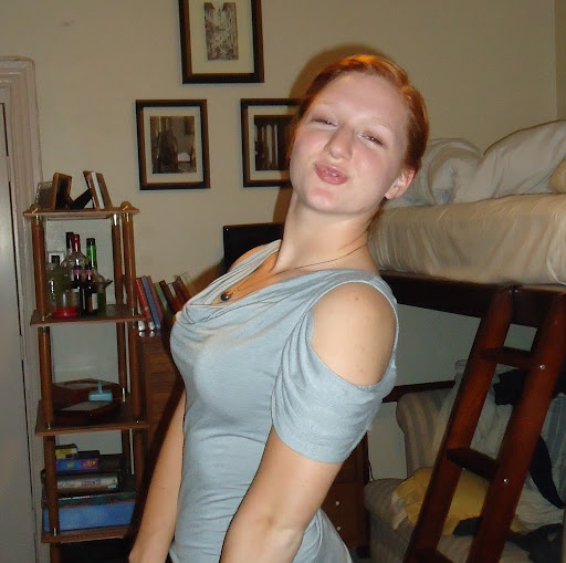 Maria Strawn Photo 7