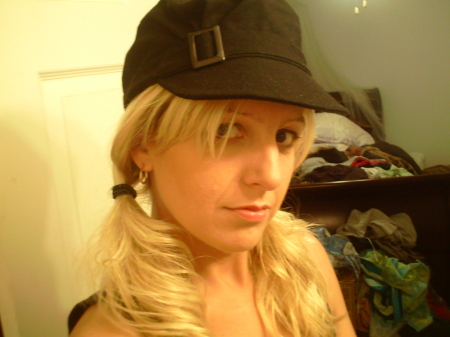 Lori Oneal Photo 16