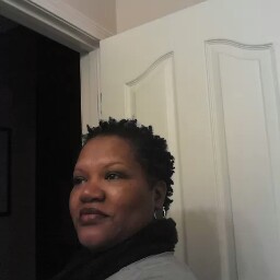 Donna Singleton Photo 24