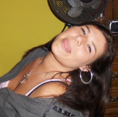 Deanna Wells Photo 42