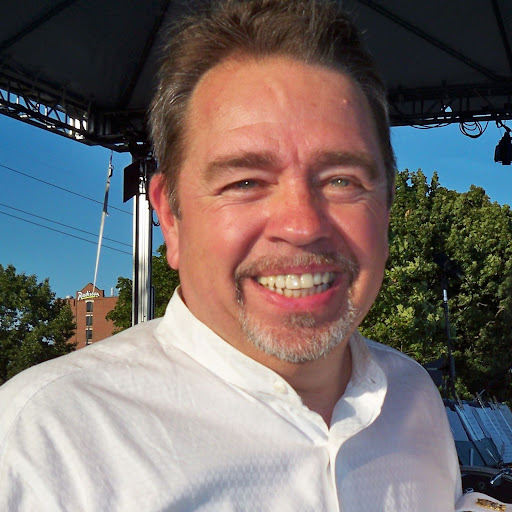Michael Lessard Photo 27