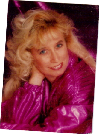 Stephanie Bowman Photo 36