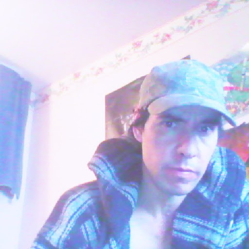 Nicholas Henry Photo 26