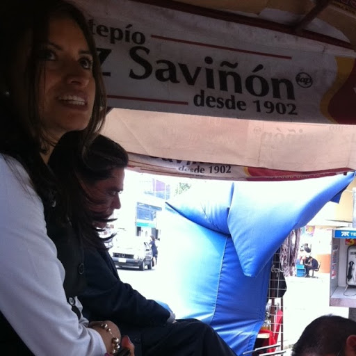 Elizabeth Velazquez Photo 3