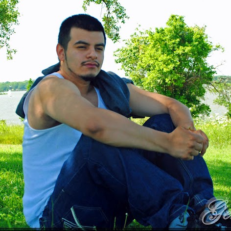 Armando Fraga Photo 9