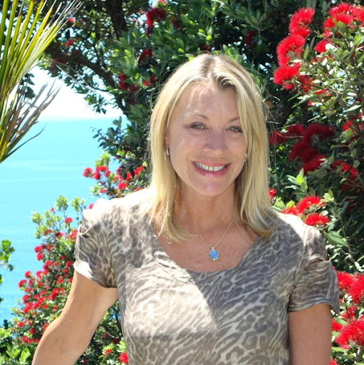 Kimberly Valentine Photo 39