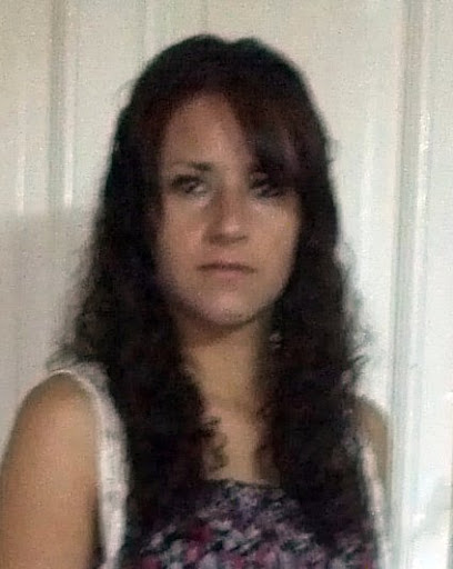 Elizabeth Arce Photo 40