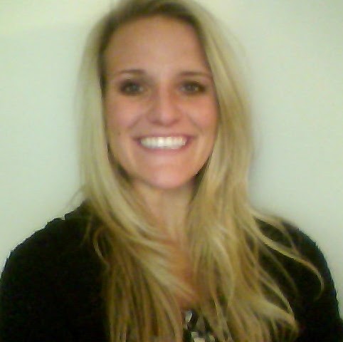 Stephanie Sampson Photo 33
