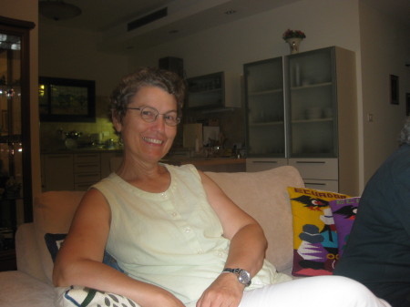 Robyn Reagan Photo 11