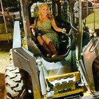 Angela Sisk Photo 15