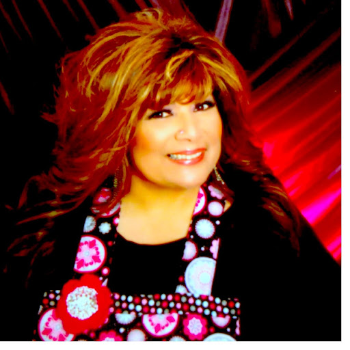 Diana Reid Photo 32