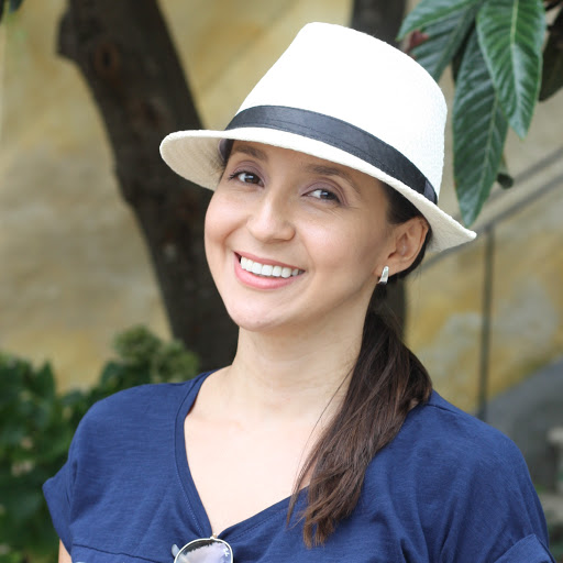 Adriana Ledezma Photo 10