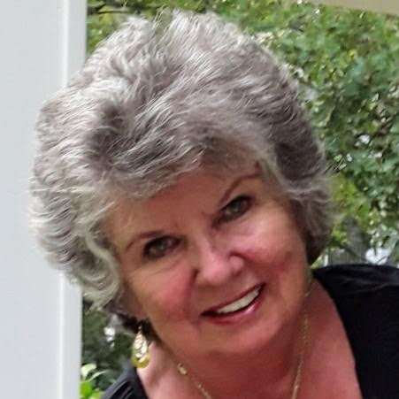 Barbara Beale Photo 25