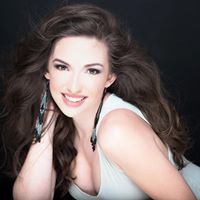Sarah Wilkes Photo 23