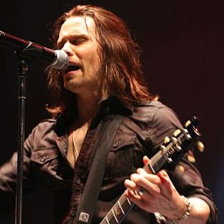 Myles Kennedy Photo 16
