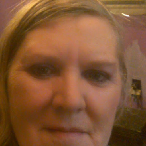 Beverly Phillips Photo 29