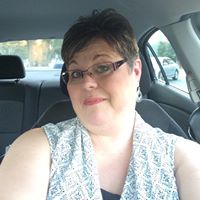 Laura Busch Photo 10