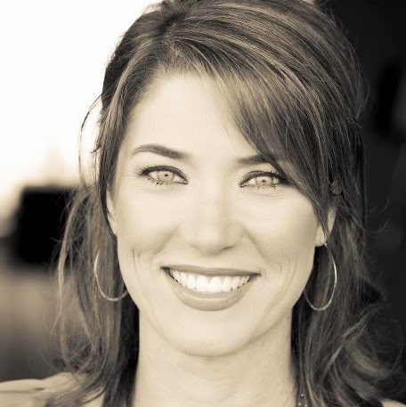 Christina Welch Photo 32